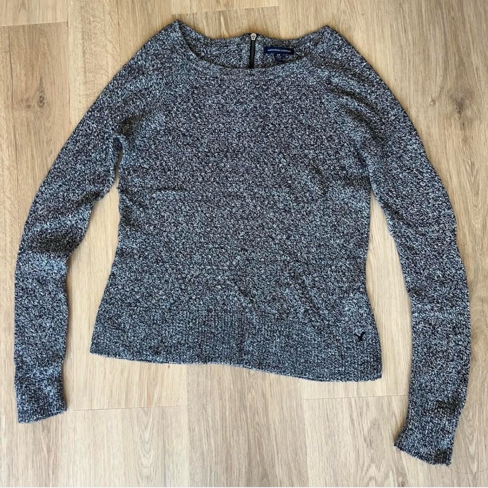 American Eagle Gray Sweater
